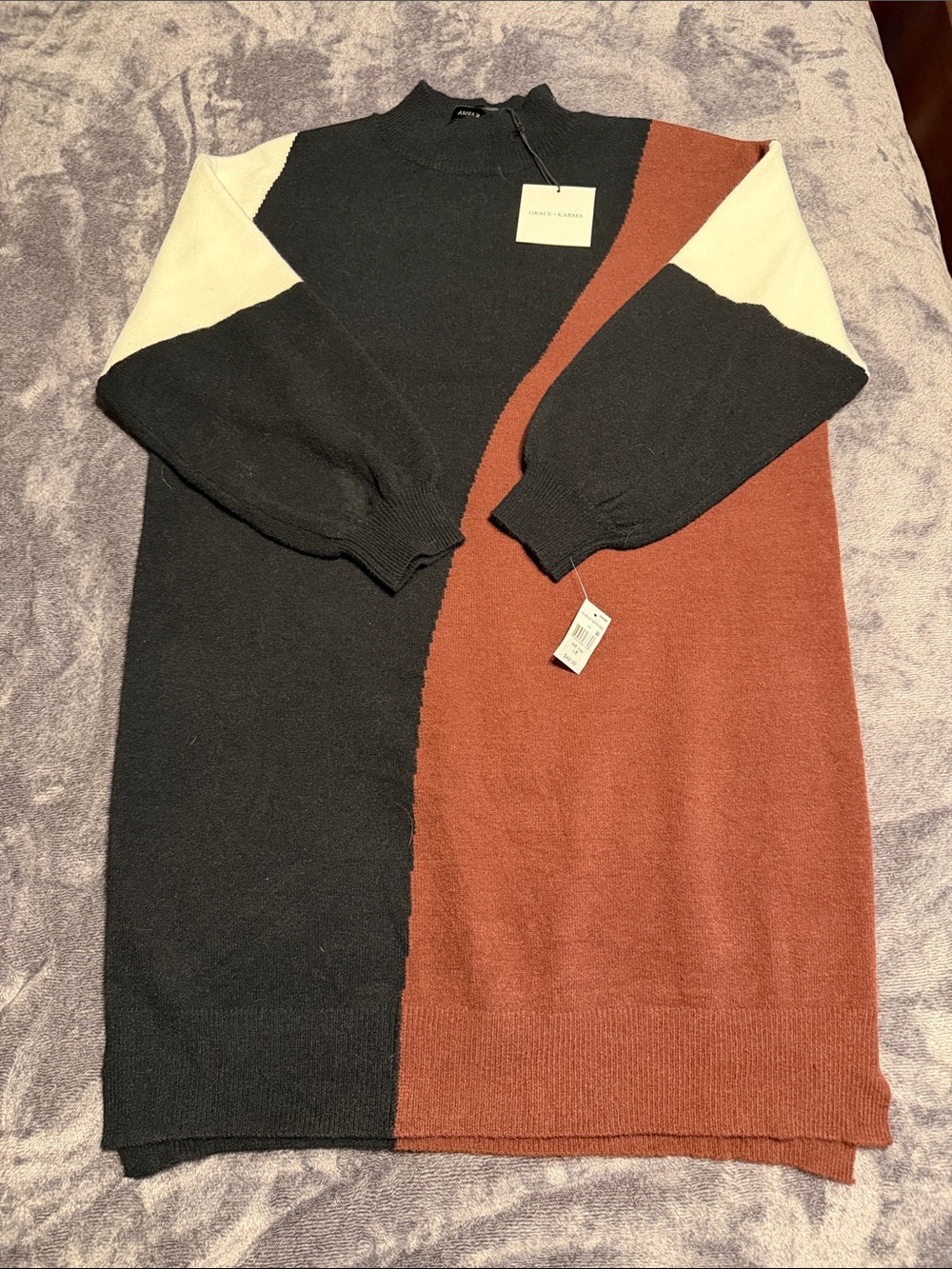 Women’s NWT 1X Colorblock Mock Neck Sweater Dress - Black, Rust & Cream
